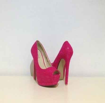 Cerco queste scarpe....qualcuno sa aiutarmi??? - 1