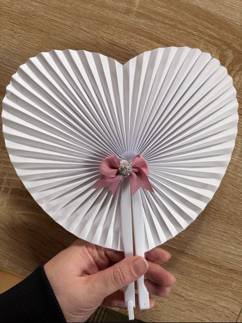 Alla fine ho optato per zero wedding bag e solo ventagli e riso 🌿 2