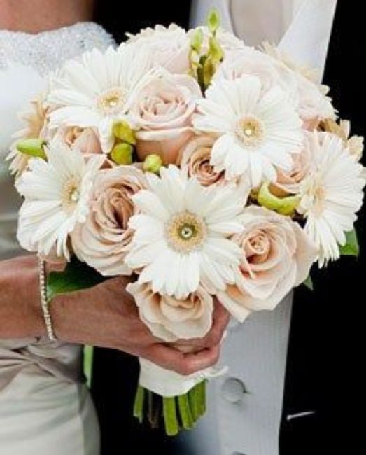 Quali saranno i fiori del bouquet di nozze? 1