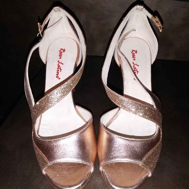 Scarpe da sposa estive, quale modello preferire? Voi avete già acquistato le scarpe per il grande gi