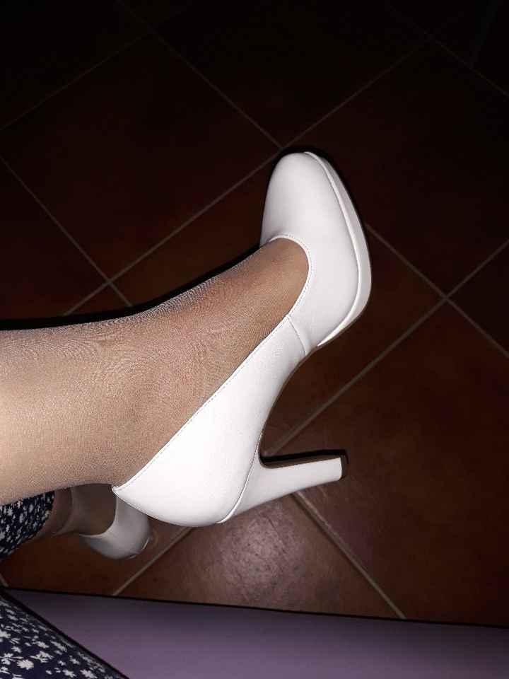 Sposine vi va di postare le vostre scarpe da sposa?! - 1