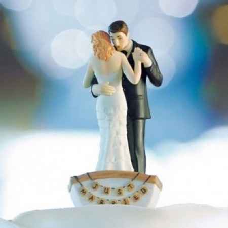 Cake topper