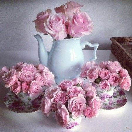esempi di centrotavola shabby chic