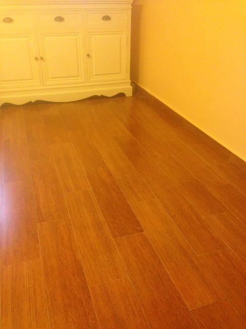 Gres porcellanato effetto legno - 1