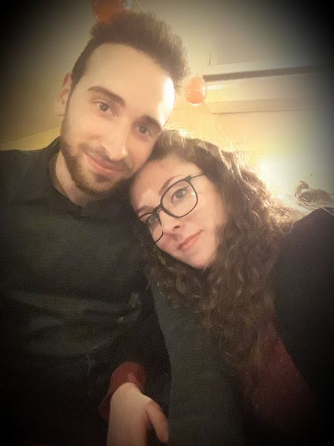 Postate una foto di voi due 👇 - 1