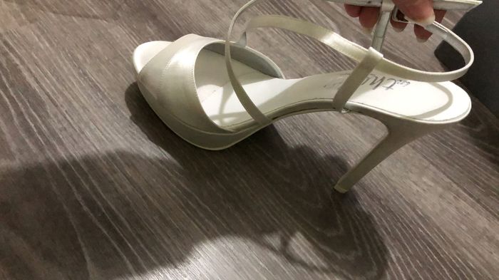 Scarpe trovate 😍 - 2