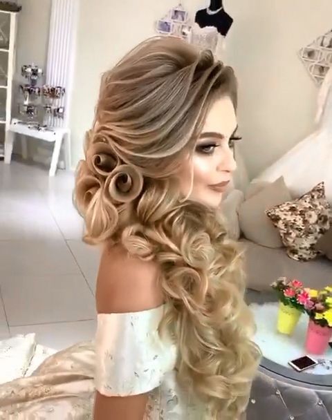 Capelli sposa: sciolti o raccolti? 2