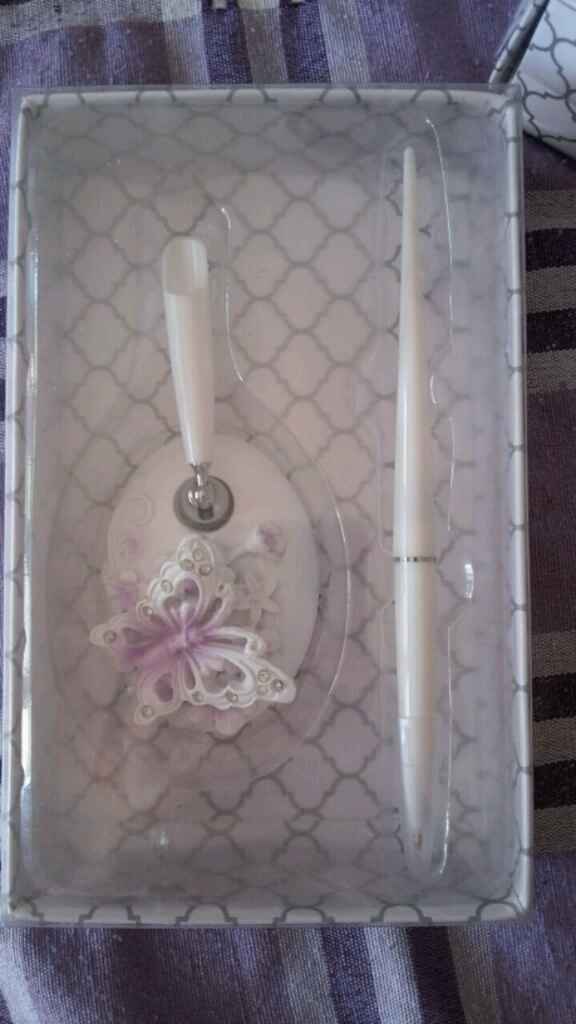 È arrivato il mio guestbook e la penna ^_^ - 4