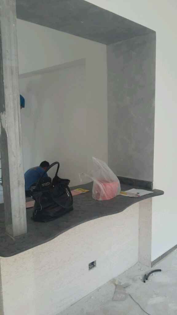 La nostra casetta in fase pittura ^_^ - 7