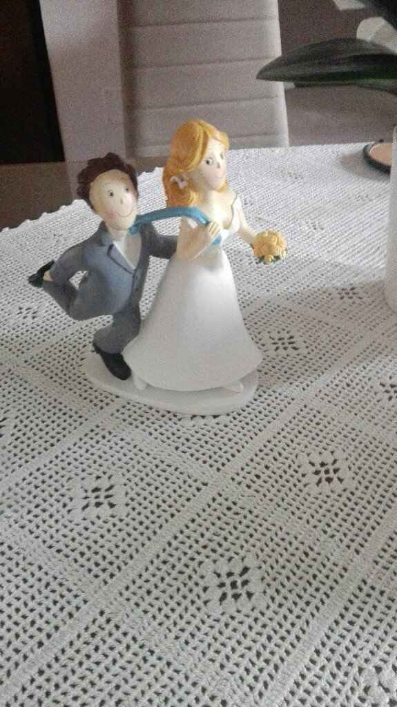 Cake topper. - 1