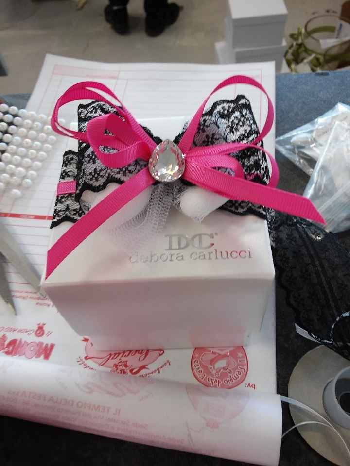 Confezione bomboniera