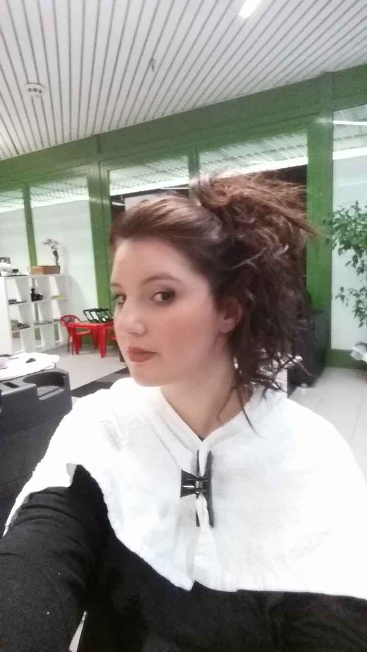 Acconciatura.. i miei capelli si smontano subito!! - 1