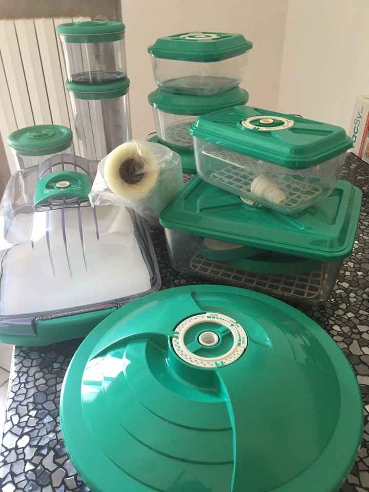Fai la lista e che arriva il regalo inutile - 1