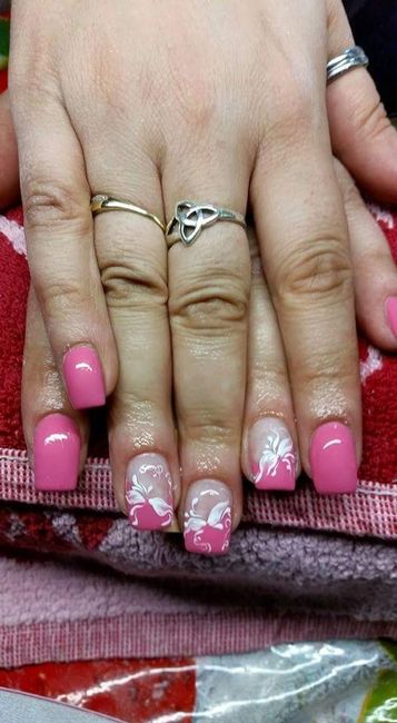 Foto unghie con gel per sposa - 1