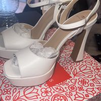 Decolleté bianche: vota il tuo modello preferito - 1