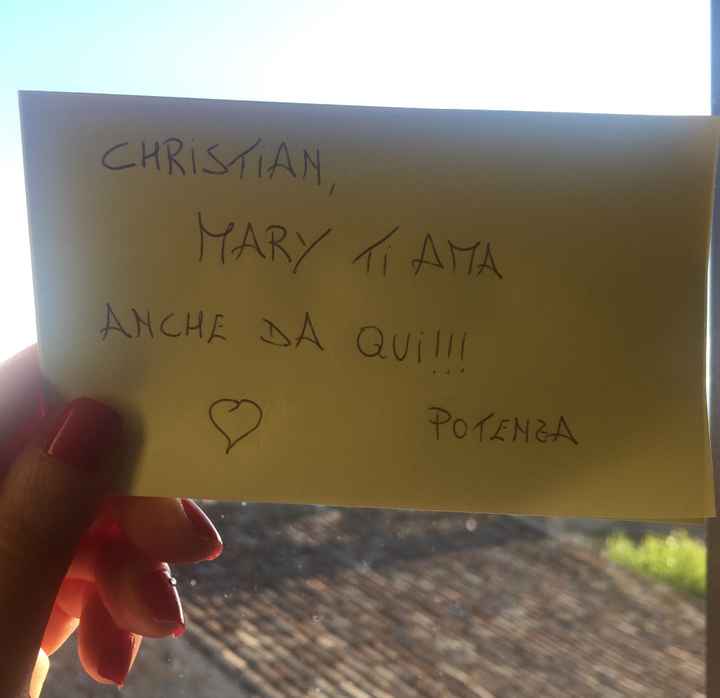 Christian Mary ti ama anche da qui ^_^ - 1