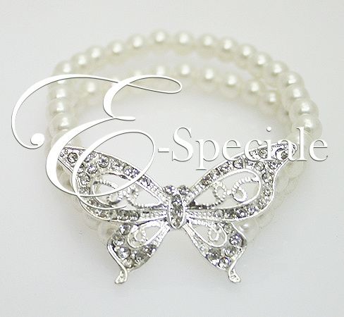 braccialetto perle e farfalla