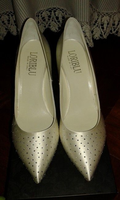 -22 ed ecco le scarpe ×)  - 1