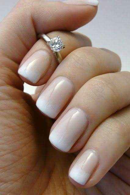 Sei una sposa romantica se...- la manicure - 1