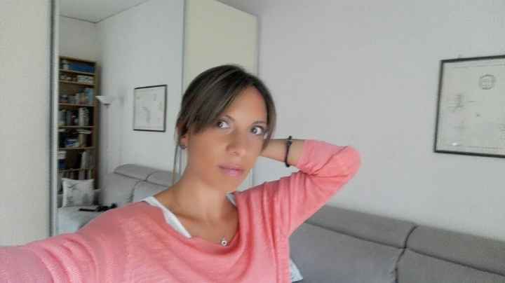 Prova trucco, che ne dite? farò uno chignon basso! - 2