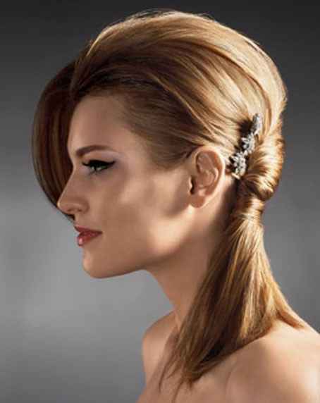 raccolto capelli lisci