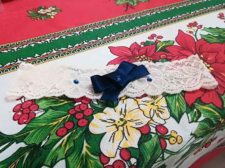  Intimo e giarrettiera - 1