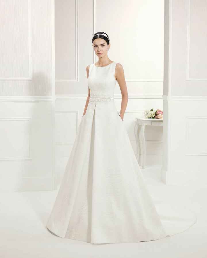 Ho bisogno del vostro aiuto per il mio abito! - 2