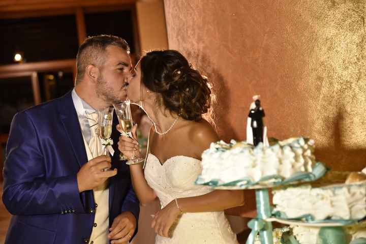 Acconciatura sciolta o semiraccolto mossa - 2