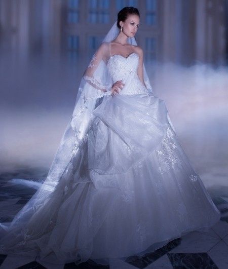 Abiti Demetrios, a Giugno la collezione 2015 - 1