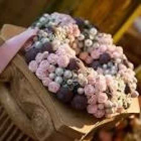 Addobo floreale nella chiesa - 12