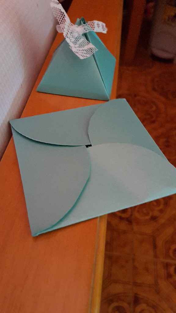 Partecipazioni Tiffany o bianche classiche? - 2