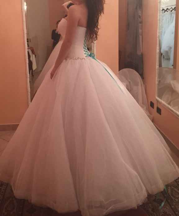 Questo é il mio abito e il vostro??? postate le foto!!!! - 2