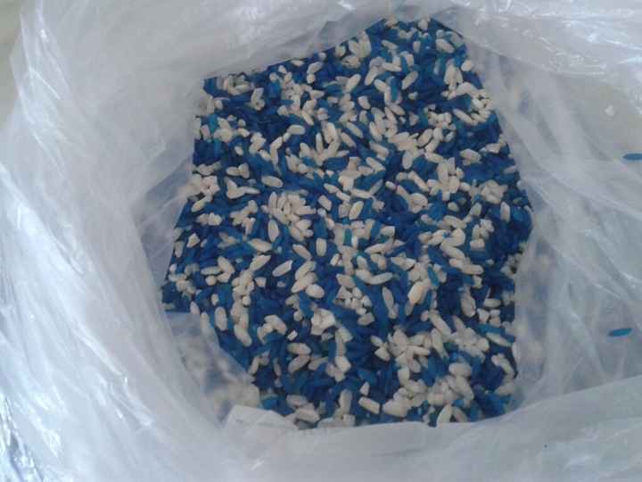 Riso colorato fai da te - 3