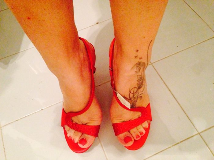 Scarpe sposa....bianche o colorate? mi fate vedere le vostre? - 1