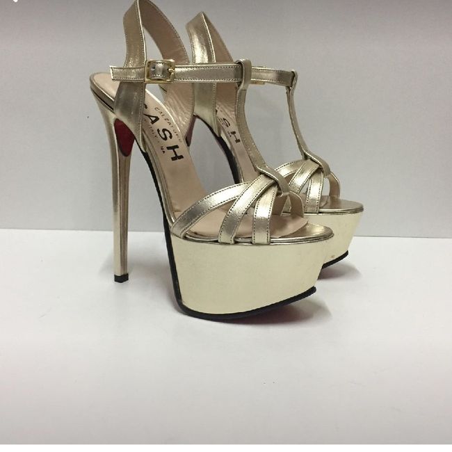 Scarpe da abbinare all'abito da cerimonia (matrimonio cugina/sorella) - 2