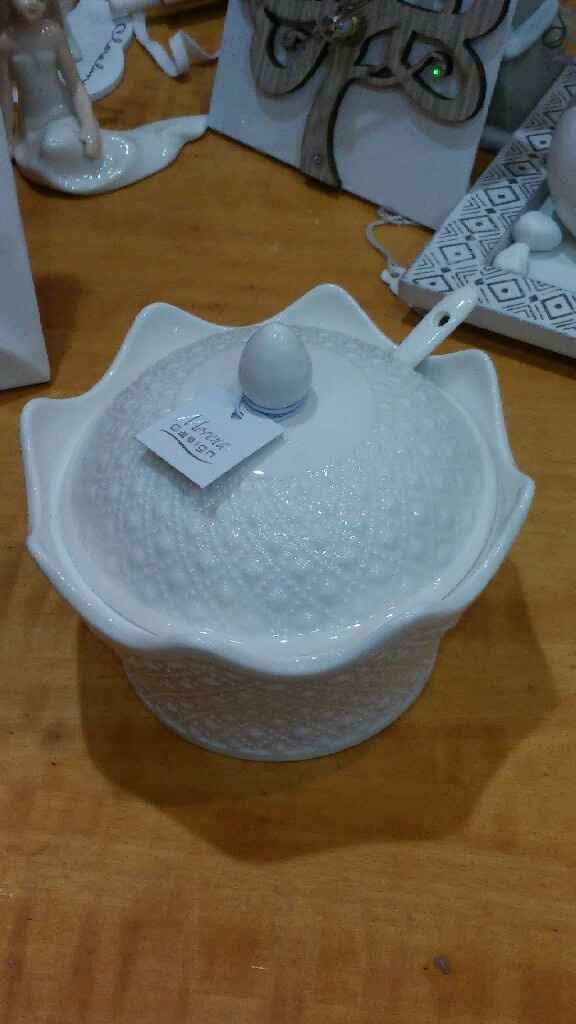 Alla ricerca della Bomboniera - 1