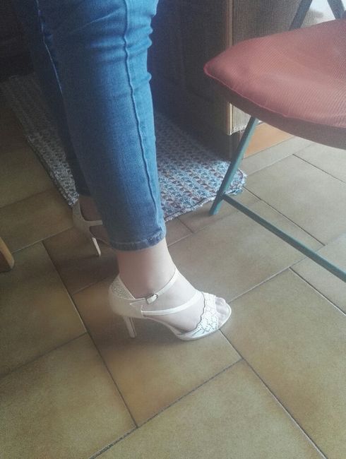 E anche scarpe... - 1