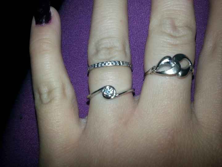 Il vostro anello di fidanzamento... - 1