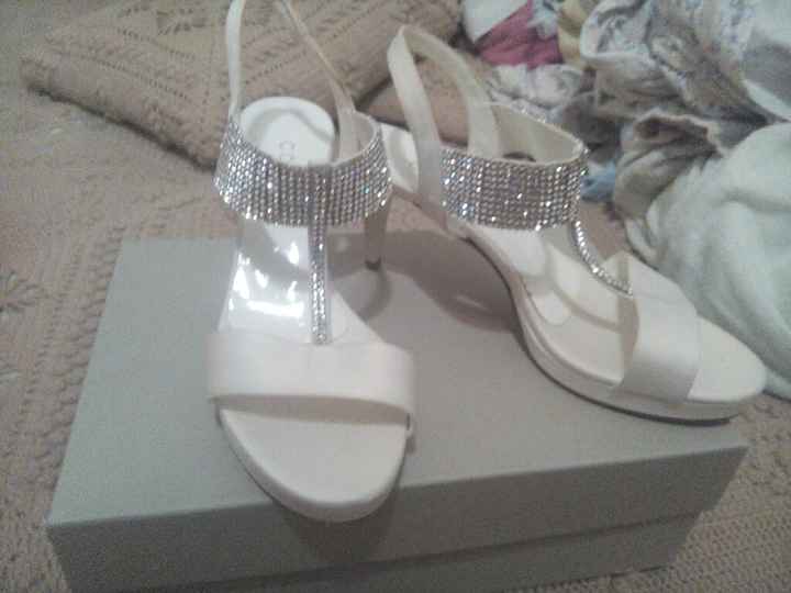 Sono curiosa di vedere le vostre scarpe. .. - 1