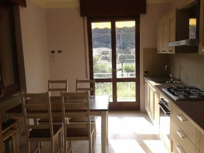 Casa.. ecco i tavoli! - 2