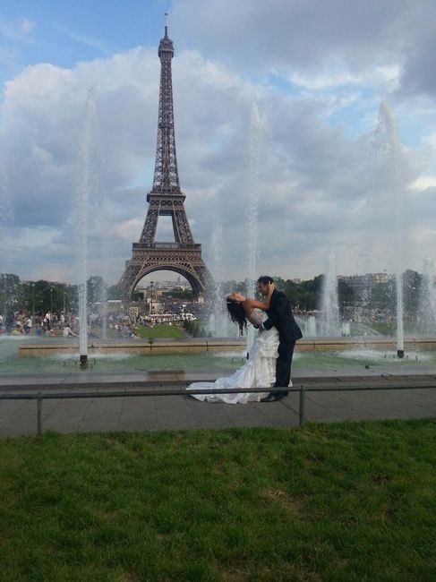 Con gli abiti a Parigi... - 3