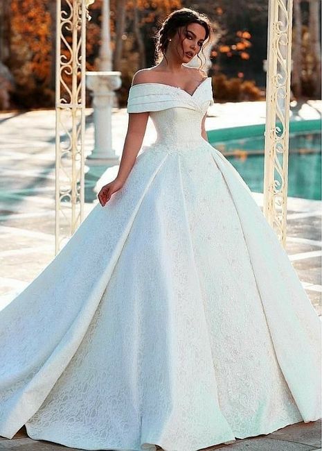 Accocciatura abito con scollo omerale - 4