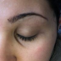 Qual è la forma delle tue sopracciglia? - 1