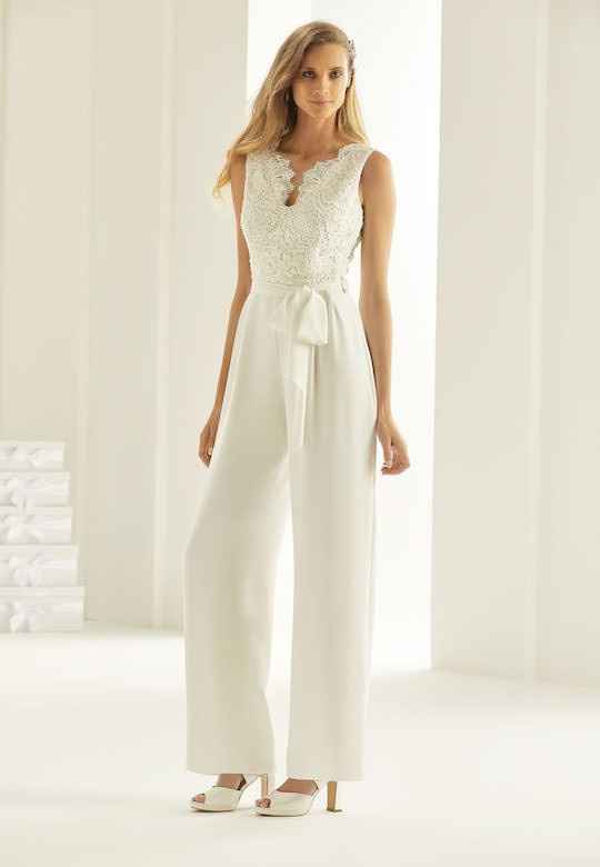 6 abiti da sposa con il pantalone 😍😍😍 - 1