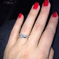 Come sono i vostri anelli di fidanzamento? - 1