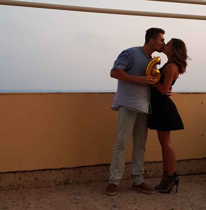 Postate una foto di voi due 👇 - 1