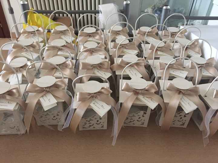 Bomboniere finite..!! - 1