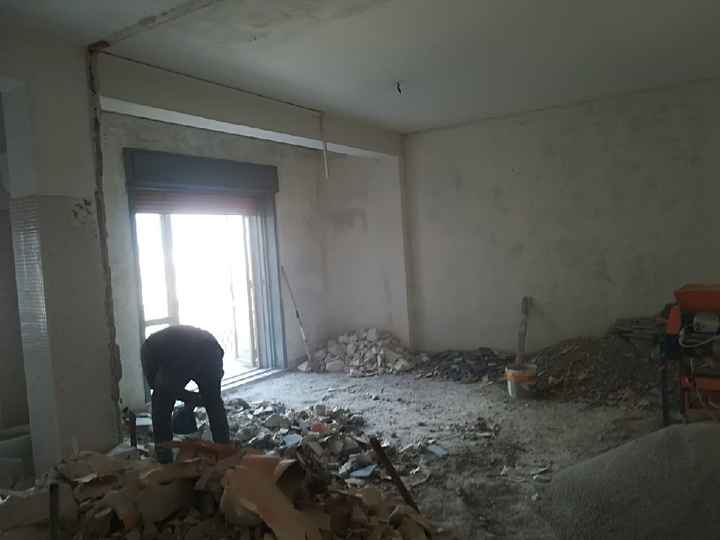  Da: speriamo ci passano il mutuo a buttiamo tutto a terra - 4