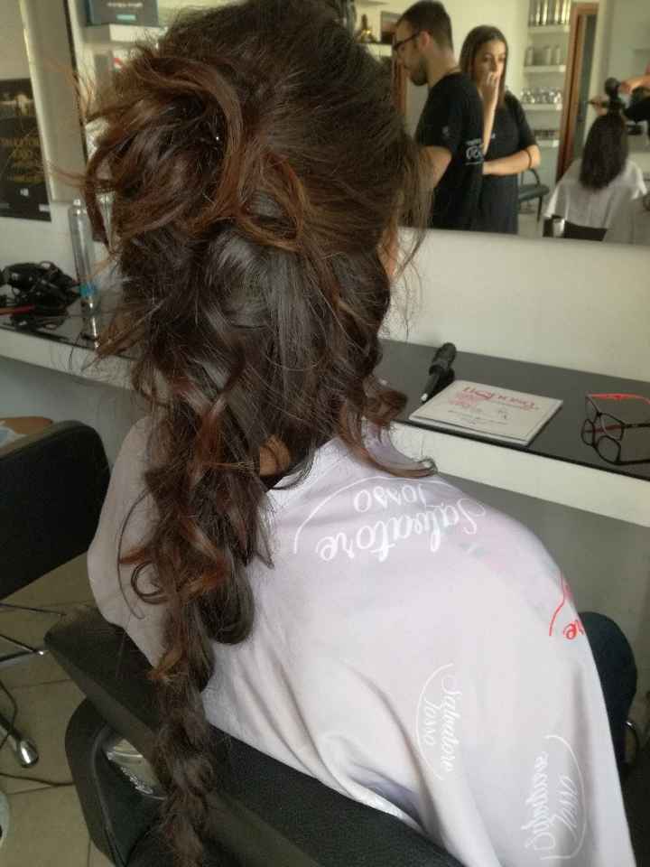  Che ne pensate di questa acconciatura? - 2