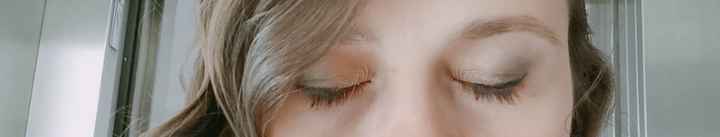 Trucco sposa con eyliner nero - 1